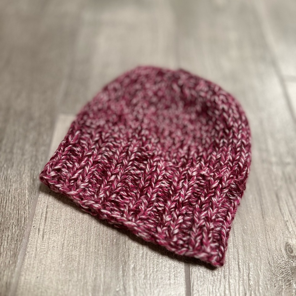 Handmade knitted hat - Picture 4 of 5